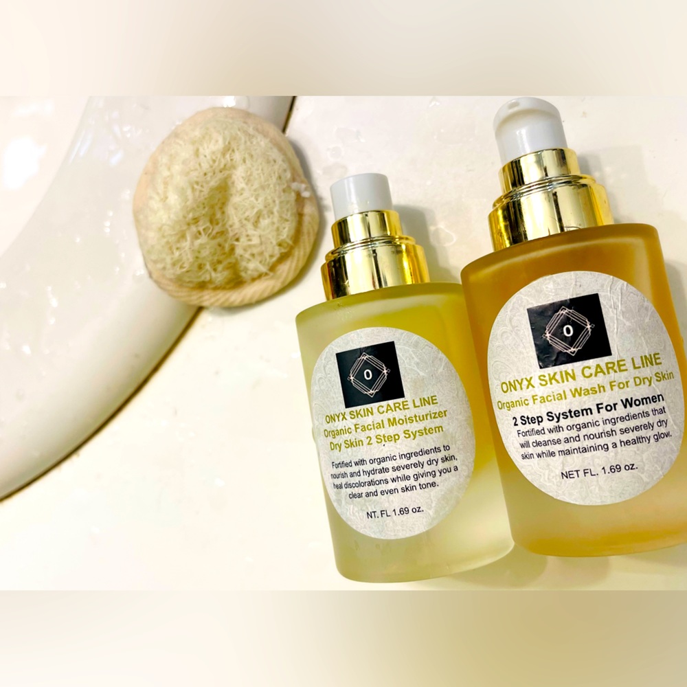 Women’s Dry Skin Two Step Set - Facial Wash & Moisturizer